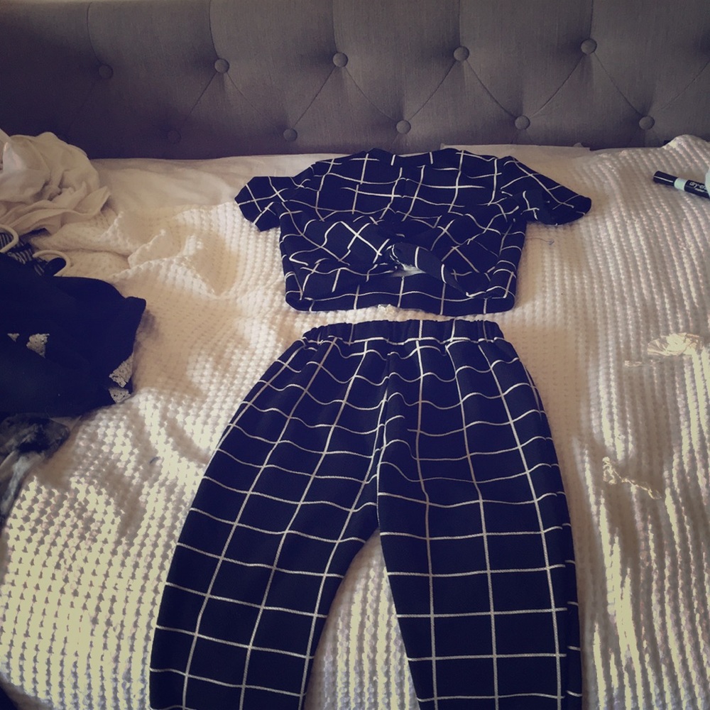 Patterned two piece black&white outfit BRAND NEW